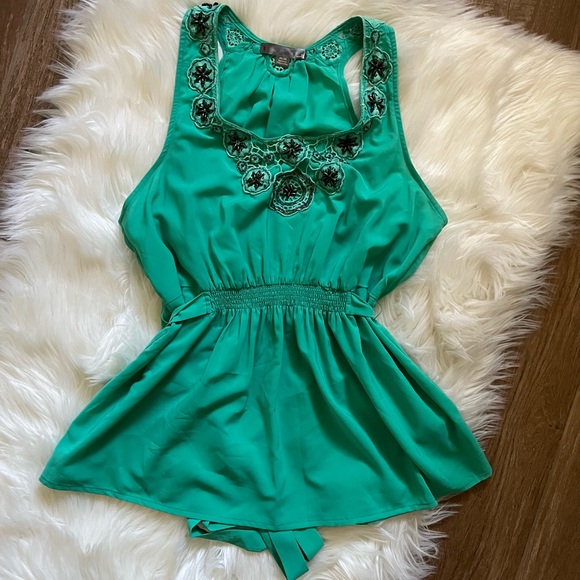 Forever 21 Green Top - Picture 1 of 4